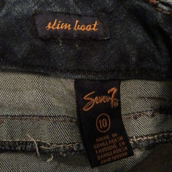 Seven7 blue denim jeans. Slim boot cut. EUC! - Picture 4 of 9